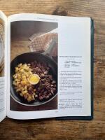 J&auml;garens kokbok &ndash; Fr&aring;n jakt till dukat bord