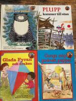 Mog - katten sin gl&ouml;mde / Plupp kommer till stan / Glada fyran och draken / Gunga mig godnatt, pappa!