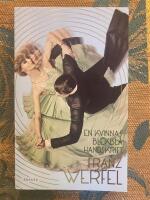 En kvinnas blekbl&aring; handskrift