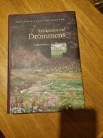 Tr&auml;dg&aring;rden vid Dr&ouml;mmens : en gl&auml;nta i skogen