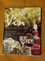 Vin av frukt och b&auml;r