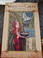 Voice of the Trees : A Celtic Divination Oracle