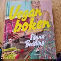 Veganboken : recept, fakta & inspiration