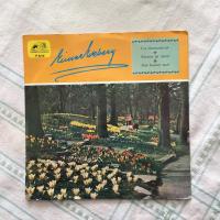 I den blommande v&aring;r, R&ouml;varen p&aring; korset, Han kommer snart