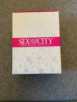 Sex and the City - The Essential Collection. Boxen inneh&aring;ller samtliga s&auml;songer av den popul&auml;ra TV-serien.