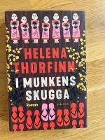 I munkens skugga