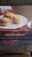 Sm&aring;kakor : klassiska, fyllda, dubbla, glaserade och dekorerade