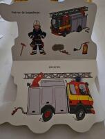 H&auml;r kommer Halvan (figurskuren pekbok)