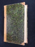 4 x Harriet Beecher Stowe: 1. Sm&aring; tomtar, eller De sm&aring; behag som bereda huslig lycka (1870). 2. Sm&aring; r&auml;fvar, eller De sm&aring; fel som f&ouml;rst&ouml;ra huslig lycka (1869). 3. Spindelv&auml;fvar, eller Sm&aring; damg&ouml;mmor som g&ouml;ra v&aring;rt hem otrefligt (1872). 4. Egendomligt sm&aring;herrskap (1870).