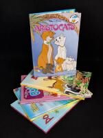 Barnb&ouml;cker x 5: 1. Bambi. 2. Aristocats. 3. Dumbo som cirkusclown. 4. Pocahontas och &ouml;rnungen. 5. Elmer Elefant g&aring;r p&aring; f&ouml;rdelsedagskalas.