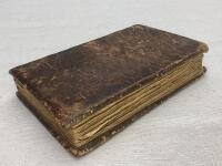 Evangelii sedo-l&auml;ra. Hwarutinnan handlas om den Christeliga Dygdens r&auml;tta Egenskap. Om de Sk&auml;l som b&ouml;ra beweka osz der til, och om medlen emot hwarjehanda frestelser. F&ouml;rst skrifwen p&aring; Engelska Spr&aring;ket Af H:r Lucas, Kyrkioherde wid St. Stephans Kyrkio i Londen. Sedermera &ouml;fwersatt&nbsp;p&aring; Frantz&ouml;ska, och nu deraf p&aring; Swenska, Af Generalen H&ouml;gw&auml;lborne H:r Grefwe Adam L. Lewenhaupt. Och i Stockholm, med Directeuren Joh. H. Werners egen bekostnad uplagd, &Aring;hr 1720.