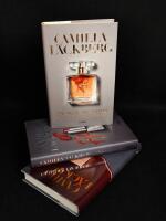 Fayes h&auml;mnd 1-3: 1. En bur av guld. 2. Vingar av silver. 3. Dr&ouml;mmar av brons.