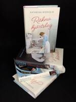 &Auml;lskade Betty x 4: 1. R&auml;kna hj&auml;rtslag. 2. V&auml;rma h&auml;nder. 3. K&auml;resta v&auml;nner. 4. &Auml;lskade Betty.