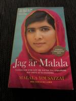 Jag &auml;r Malala : flickan som stod upp f&ouml;r r&auml;tten till utbildning och sk&ouml;ts av talibanerna