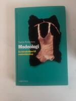 Modeologi - En introduktion till modevetenskap
