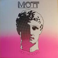 Mott