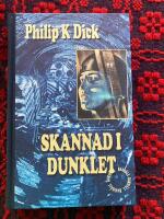 Skannad i dunklet