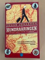 Hundra&aring;ringen som klev ut genom f&ouml;nstret och f&ouml;rsvann