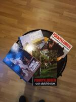 Bokpaket/Ponnyklubben och den vita hingsten/ponnyklubben och &auml;ventyret p&aring; den gr&ouml;na &ouml;n/ponnyklubben och det f&ouml;rsvunna testamentet/ponnyklubben och dalah&auml;sten 