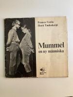 Mummel en ny m&auml;nniska