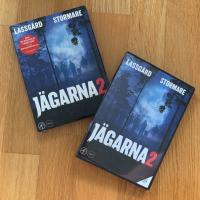 J&auml;garna 2 (med extra ytterfodral) 