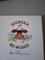 Svenska p&aring; Ko-miska