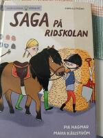 Saga p&aring; ridskolan