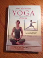 Hur du tr&auml;nar Yoga hemma