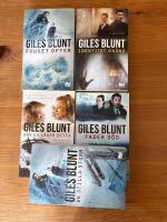 5 st x Giles Blunt