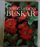 Tr&auml;dg&aring;rdens buskar