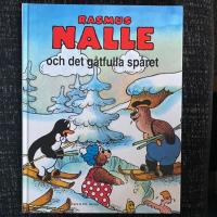 Rasmus Nalle och det g&aring;tfulla sp&aring;ret