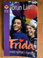Frida med hj&auml;rtat i handen