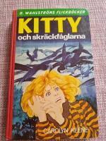 Kitty och skr&auml;ck-f&aring;glarna
