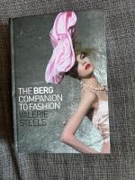 The Berg Companion to Fashion