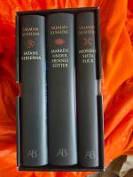 Rushdie-box    Satansverserna-Morens sista suck-Marken under hennes f&ouml;tter