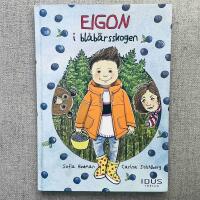 Eigon i bl&aring;b&auml;rsskogen
