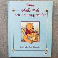 Nalle Puh och honungstr&auml;det : [en Nalle Puh-klassiker]