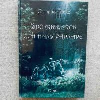 Sp&ouml;kriddaren och hans v&auml;pnare