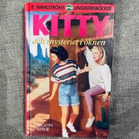 Kitty och mysteriet i &ouml;knen