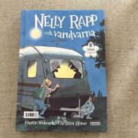 Nelly Rapp och varulvarna + Saga-Sagor Studsmatta, sm&aring;skola och en borttappad glas (2 b&ouml;cker i en och samma bok)