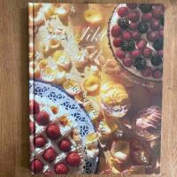 Sagolikt gott - t&aring;rtor, bakelser och desserter