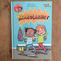Brandlarmet (L&Auml;TTL&Auml;ST)