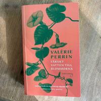 F&auml;rskt vatten till blommorna