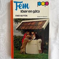 Fem l&ouml;ser en g&aring;ta