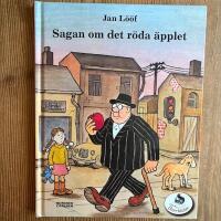 Sagan om det r&ouml;da &auml;pplet