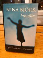 Fria sj&auml;lar : ideologi och verklighet hos Locke, Mill och Benedictsson