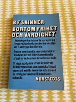 Bortom frihet och v&auml;rdighet