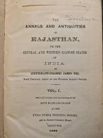 The Annals and Antiquities of Rajasthan, or the Central and Western Rajpoot States of India  2 Volymer