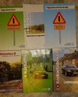 K&ouml;rkortsboken (2012 utg.22) + V&auml;gm&auml;rken & v&auml;gmarkeringar (2012, utg.10) + V&auml;gm&auml;rkesf&ouml;rteckning (2012 utg.9) + V&auml;gm&auml;rkestest (2012 utg.9) + K&ouml;rh&auml;ftet (2012) + Riskettan B (2011 utg.3)