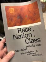 Race, nation, class : ambiguous identities